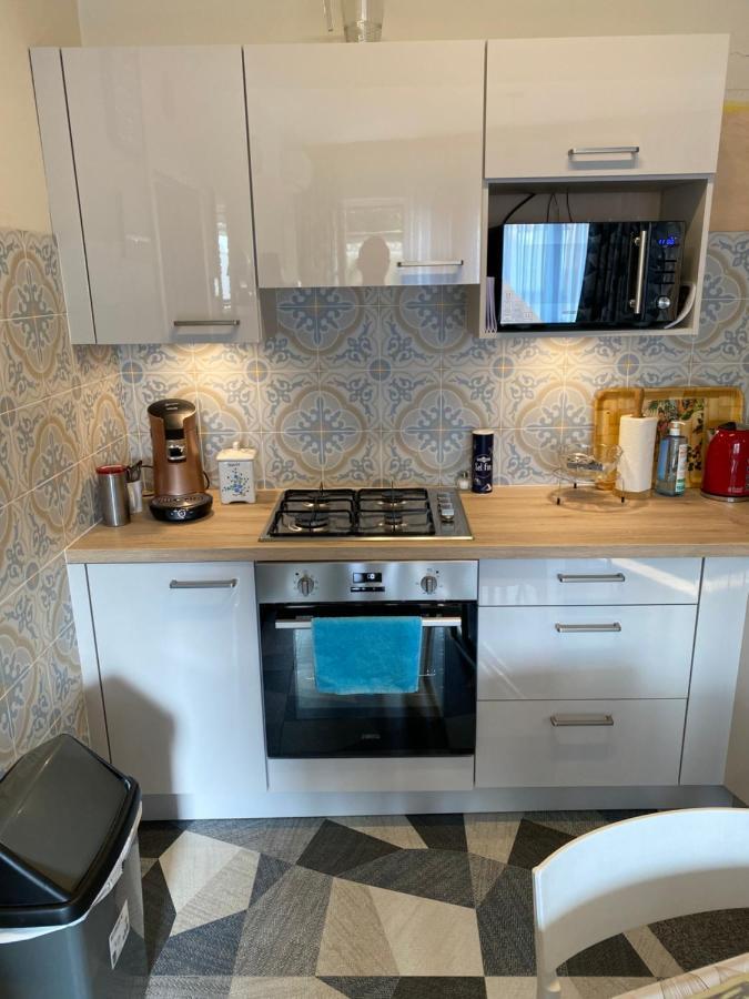 One-Bedroom Apartment Near Atomium Brussel Buitenkant foto