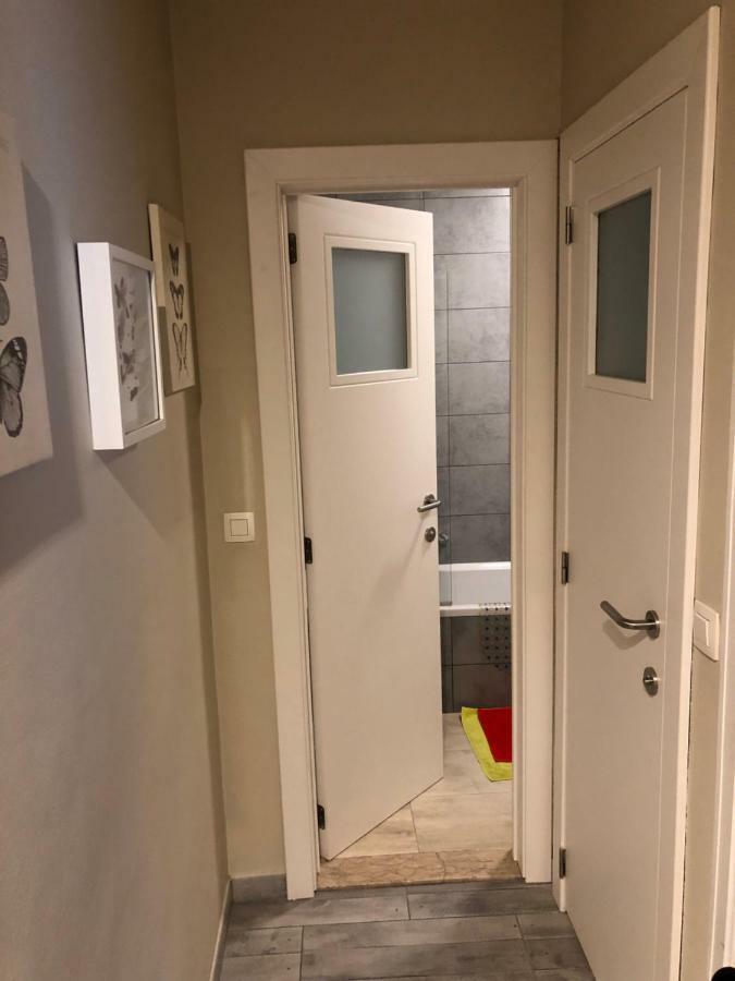 One-Bedroom Apartment Near Atomium Brussel Buitenkant foto